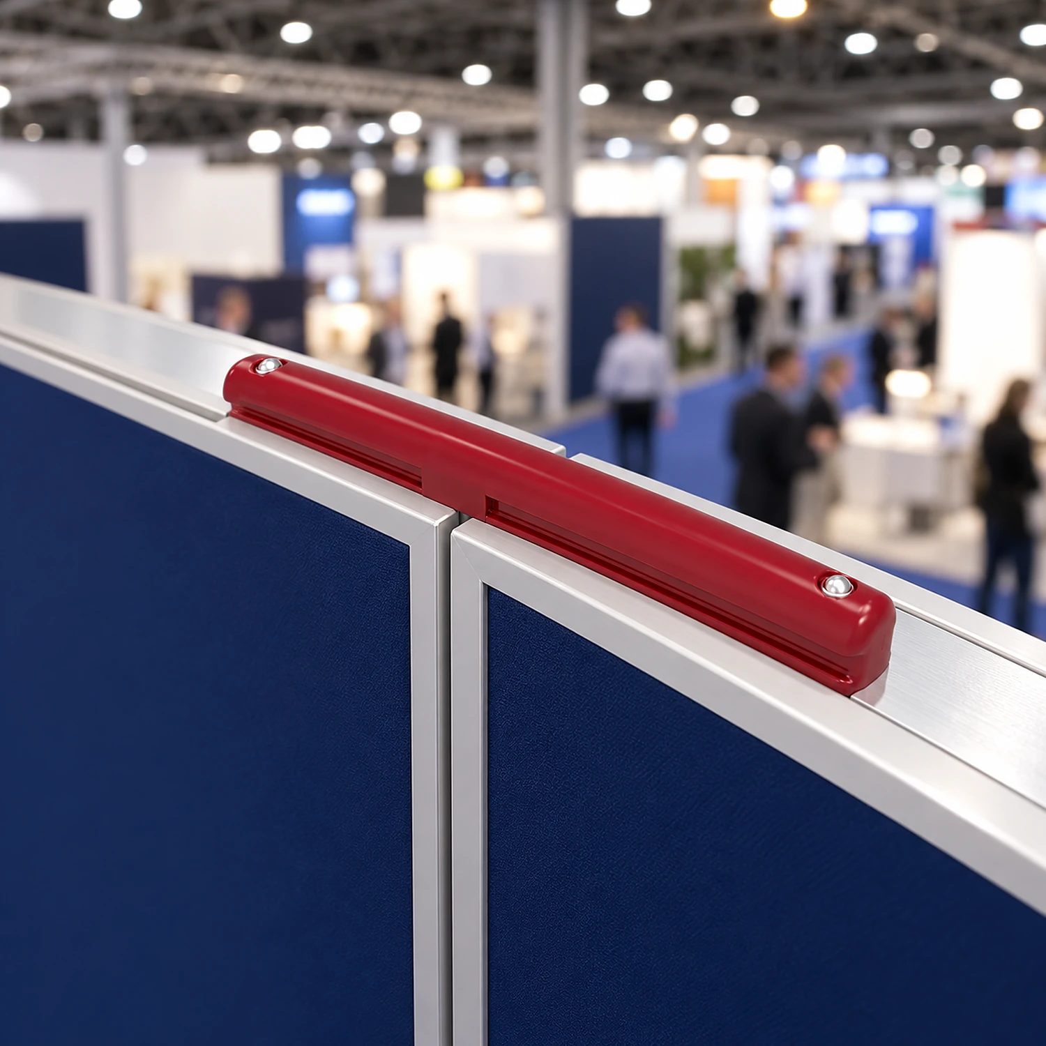 Red 4-way connector at the top of a long straight backwall
