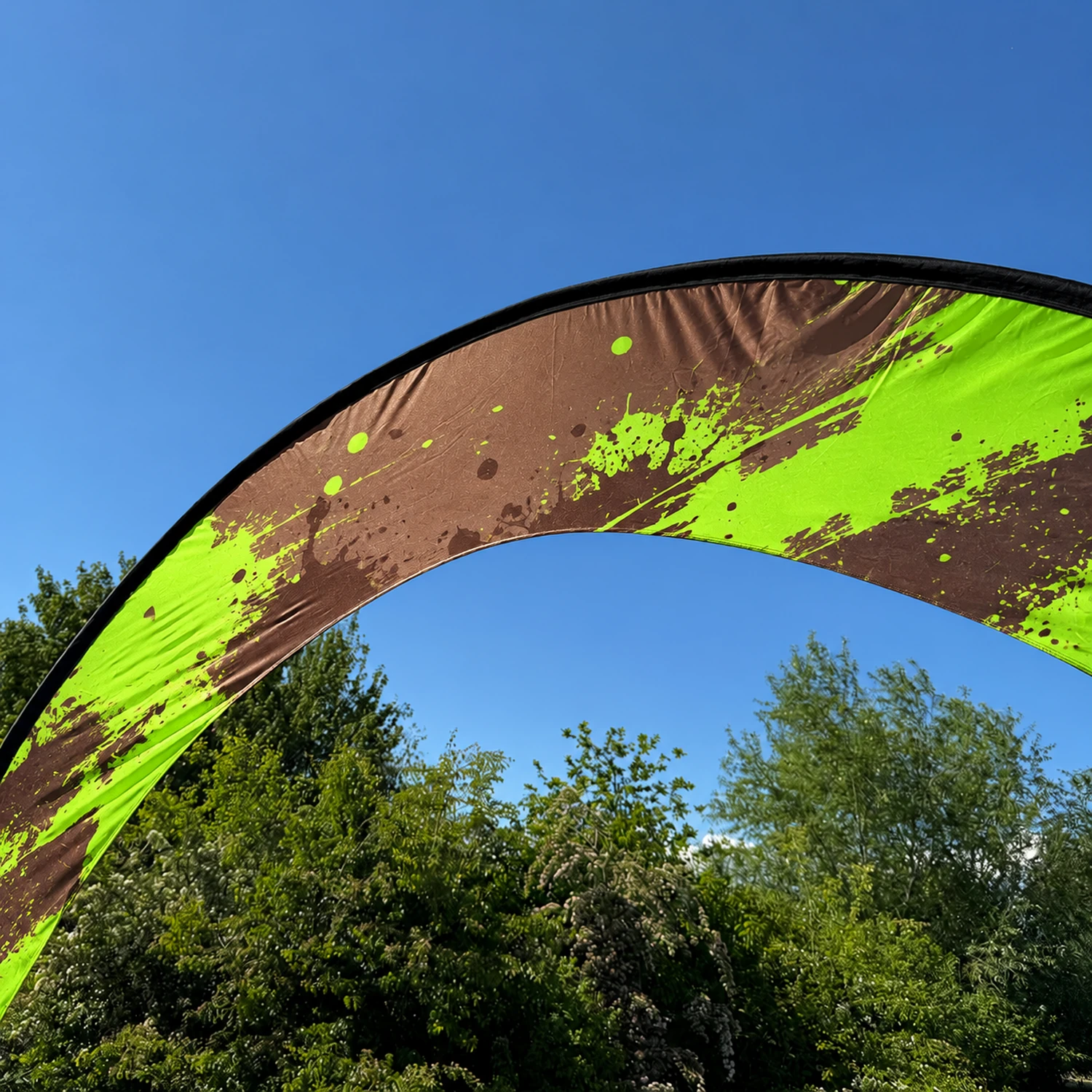 Fibreglass Arch Flag 4m x 3.2m with Ground Spikes detail