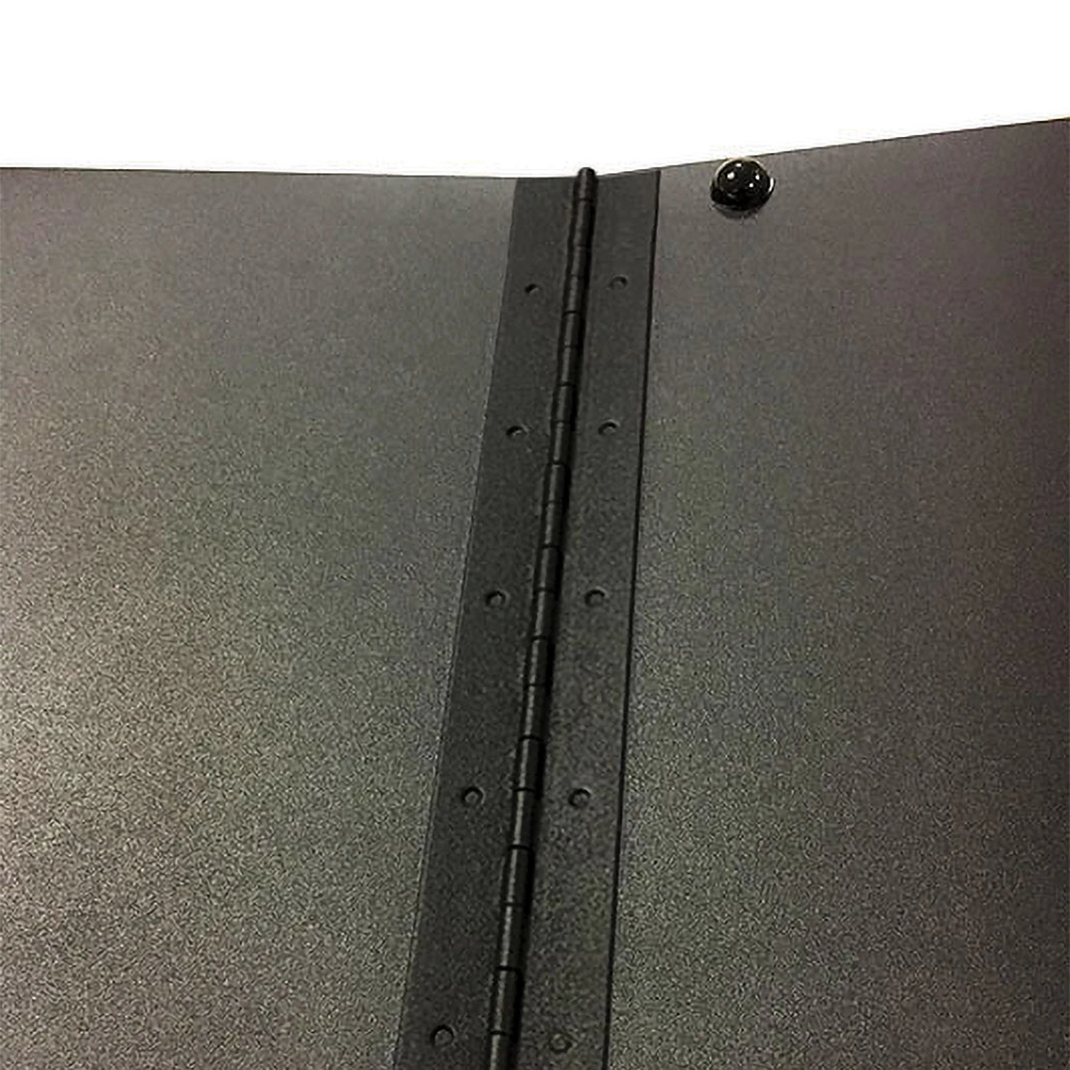 Steel base plate with hinge and fixing knob