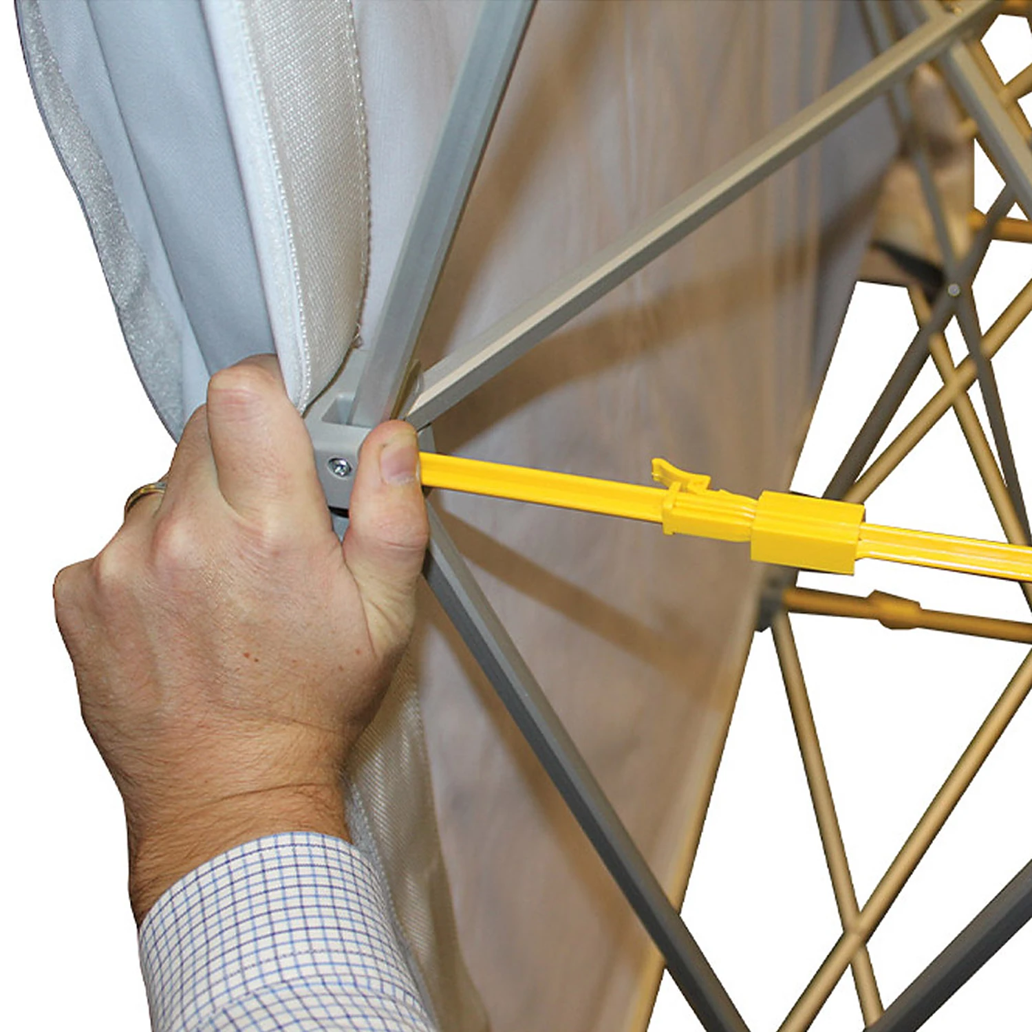 Fitting the fabric graphic over the hop up frame corner