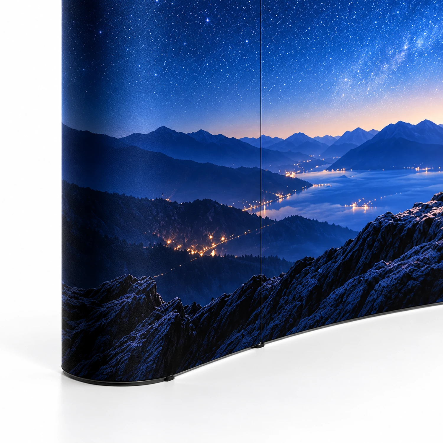 Lite Pop Up Stand 4x3 Curved detail