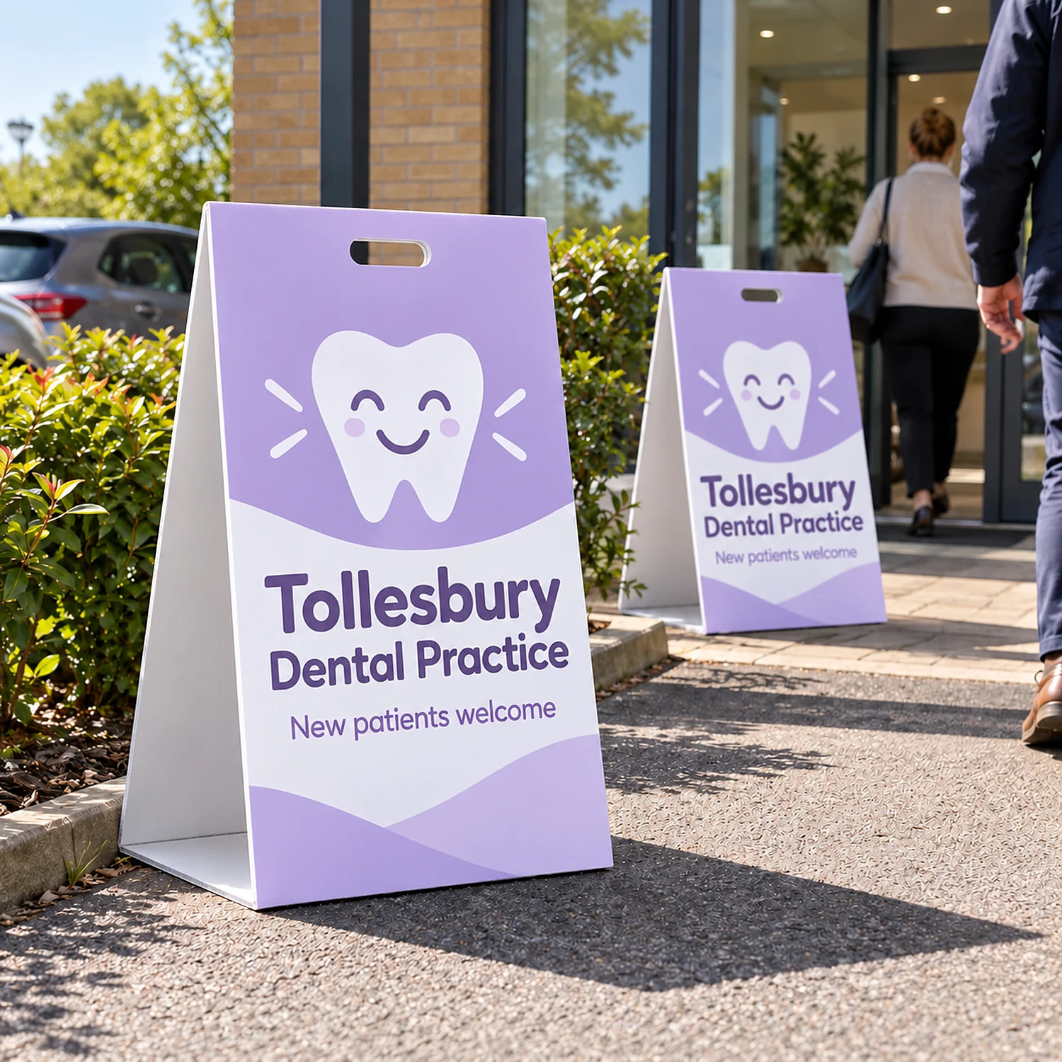 Printed Fluted Board A-Boards 590mm x 1m, Pack of 2, shown with example artwork