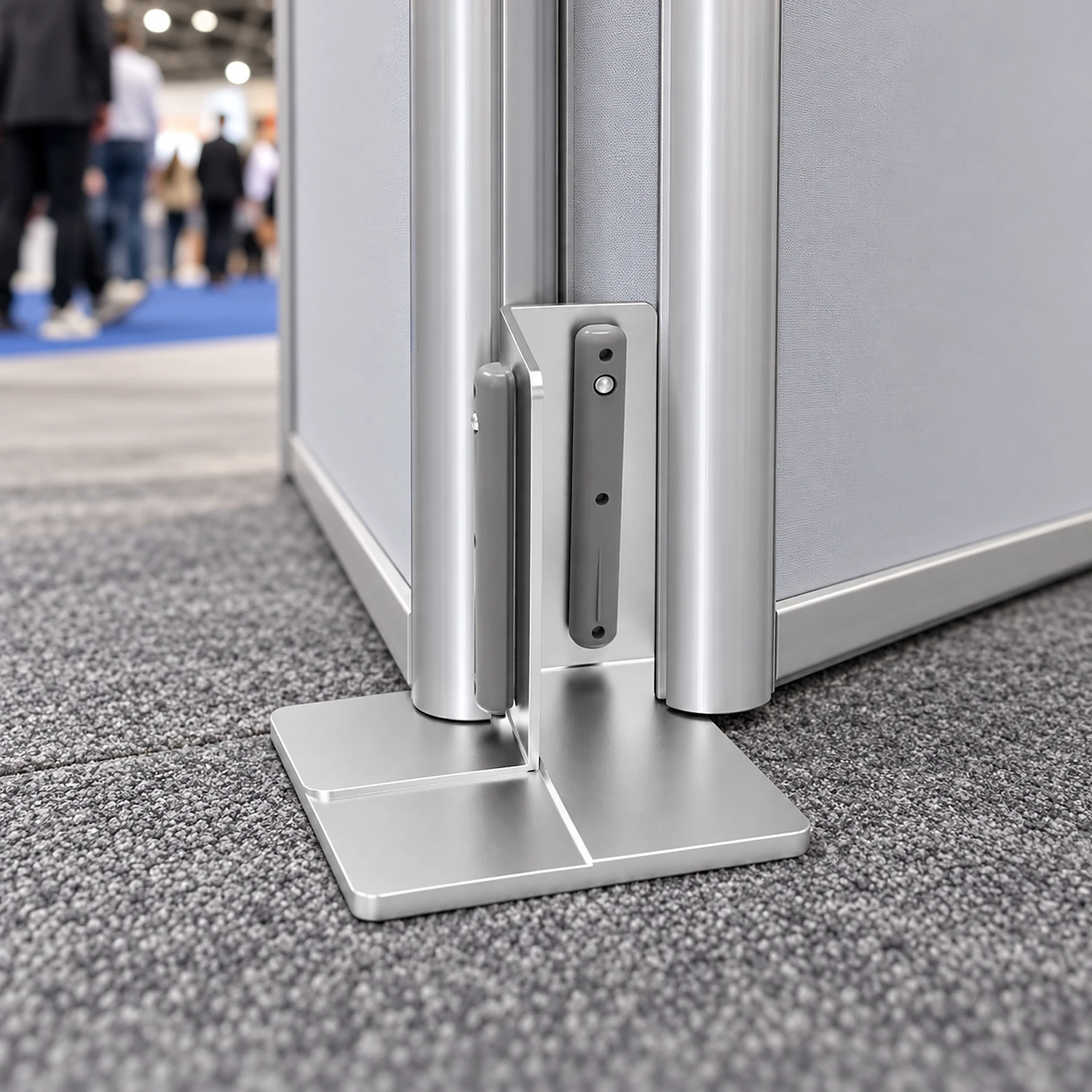 Corner foot holding two fabric frames at an internal corner