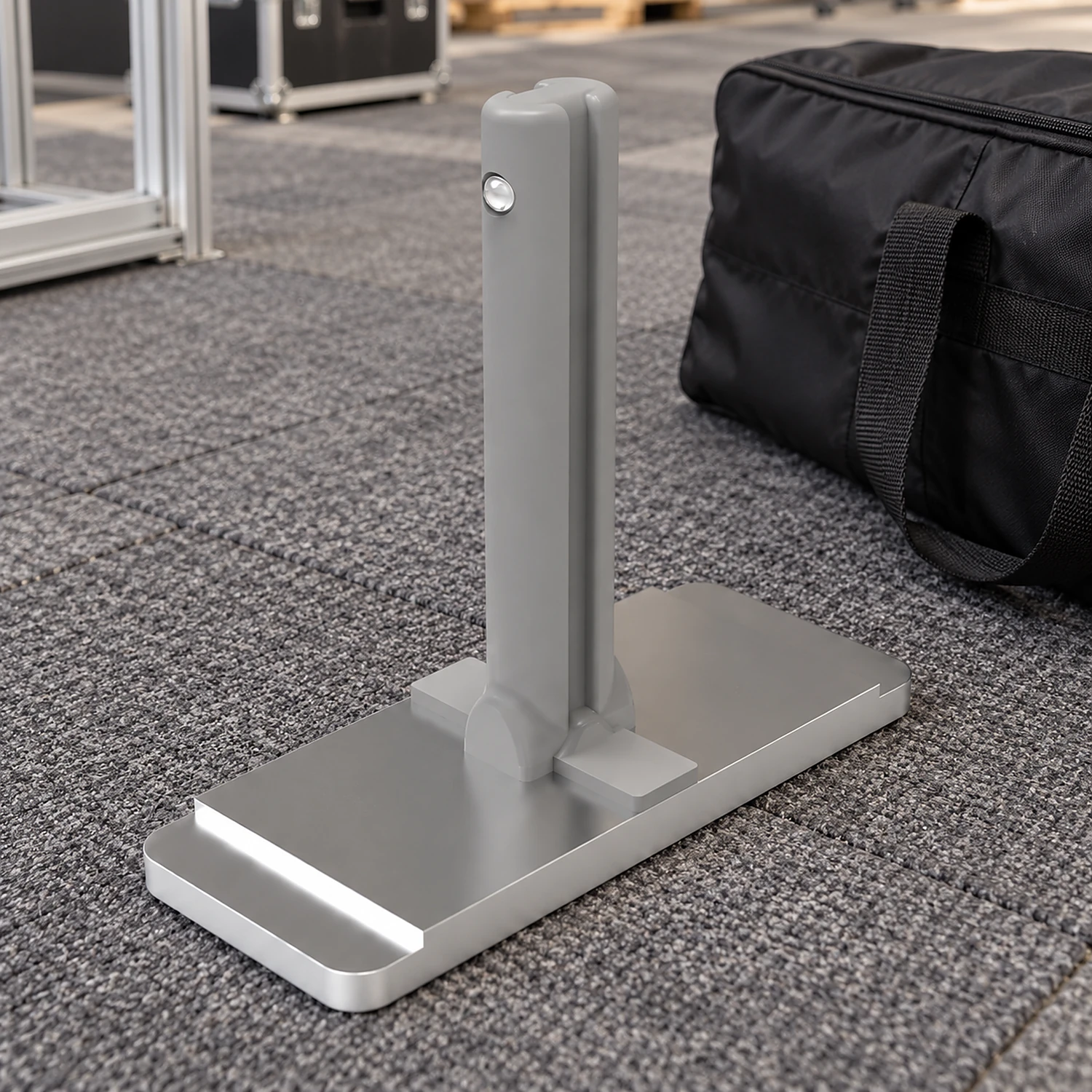 Small middle frame foot on exhibition hall carpet