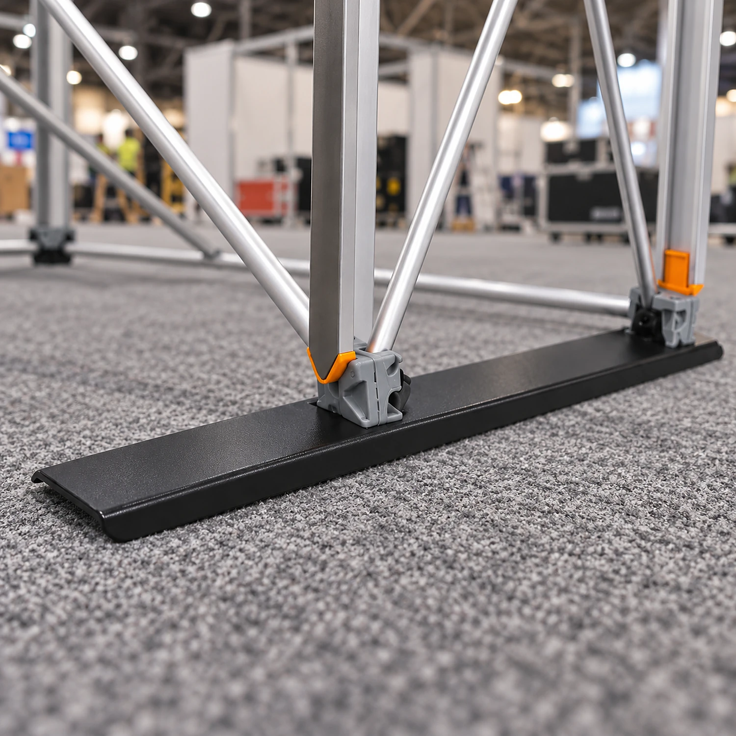 Stabilising foot under a pop up frame, close-up